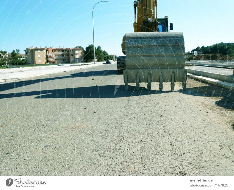 Dinosaurier II Bagger Schaufel Baustelle Straßenbau Straßenverkehr Kraft Baggerschaufel Bauarbeiter Bauherr Projekt Weitwinkel Pause