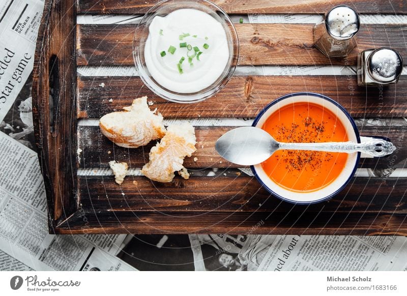 Tomatensuppe Lebensmittel Käse Gemüse Brot Suppe Eintopf Kräuter & Gewürze Ernährung Essen Mittagessen Abendessen Büffet Brunch Bioprodukte Geschirr