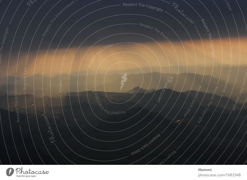 Sonne und Wolken Umwelt Natur Landschaft Luft Wasser Horizont Wetter Schönes Wetter schlechtes Wetter Regen Gefühle Sonnenuntergang Sonnenstrahlen Sonnenaufgang