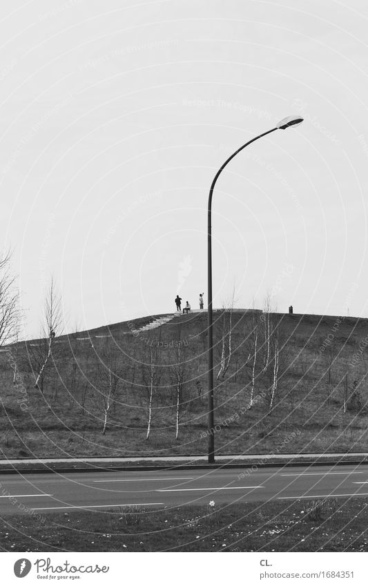 standort Mensch Leben 3 Umwelt Natur Himmel Hügel Verkehr Verkehrswege Straßenverkehr trist Langeweile Freizeit & Hobby Gesellschaft (Soziologie) Pause