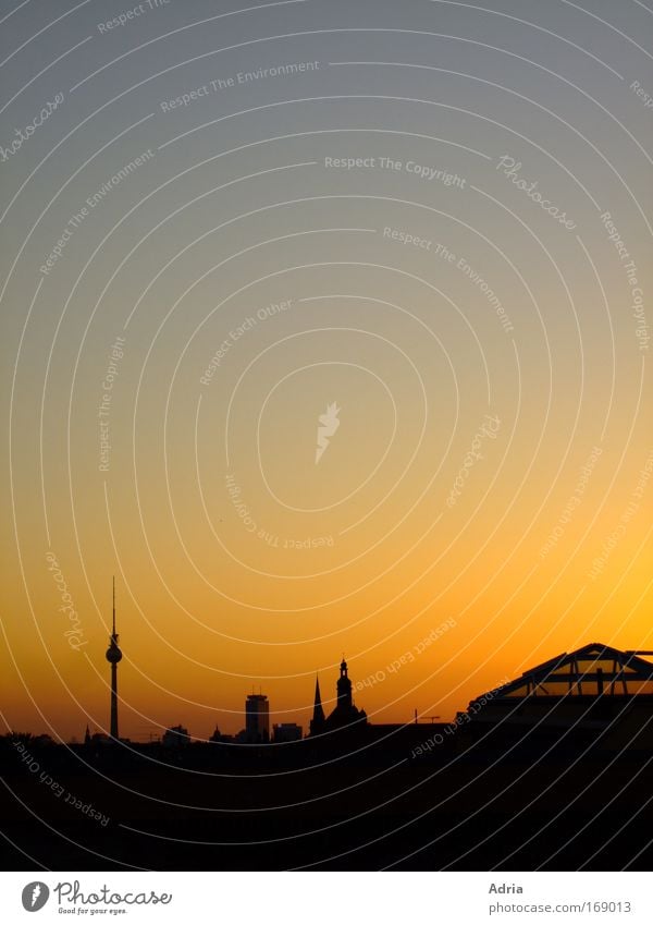 du bist immer bei mir Farbfoto Außenaufnahme Textfreiraum oben Abend Dämmerung Silhouette Sonnenlicht Sonnenaufgang Sonnenuntergang Panorama (Aussicht)