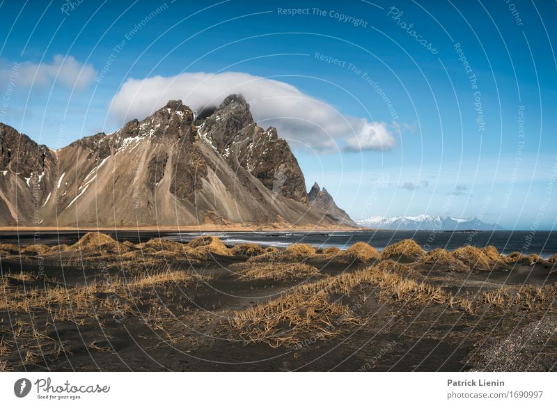 Vestrahorn schön Leben Ferien & Urlaub & Reisen Abenteuer Strand Meer Insel Schnee Berge u. Gebirge Umwelt Natur Landschaft Erde Himmel Wolken Frühling Klima