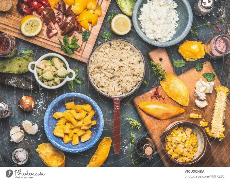 Quinoa Salat Zubereitung Lebensmittel Gemüse Salatbeilage Frucht Kräuter & Gewürze Ernährung Mittagessen Abendessen Büffet Brunch Festessen Bioprodukte