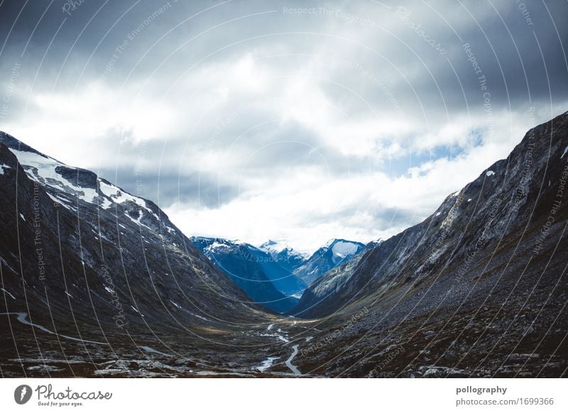 Norwegen Sport Klettern Bergsteigen wandern Kino Filmindustrie Video Zeitung Zeitschrift Buch Umwelt Natur Landschaft Urelemente Erde Sand Luft Himmel Wolken