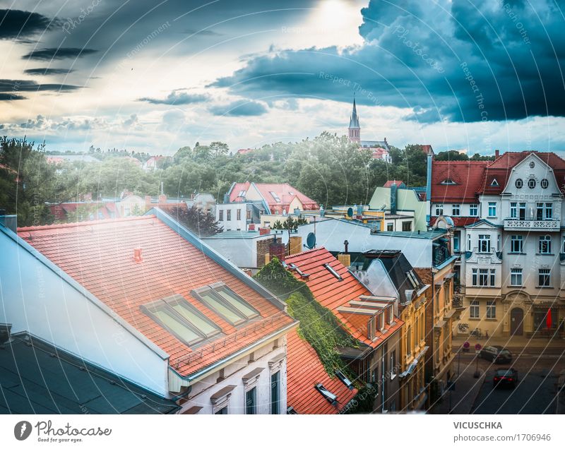 Gewitter über alter Stadt Lifestyle Ferien & Urlaub & Reisen Sommer Natur Himmel Wolken Horizont Frühling Klima schlechtes Wetter Unwetter Skyline bevölkert