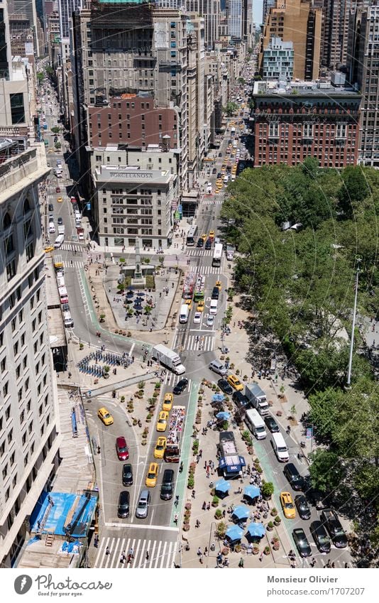 New York City, 2016 Stadt Stadtzentrum bevölkert überbevölkert Haus Hochhaus Bauwerk Gebäude Flatiron Building Verkehr Verkehrsmittel Verkehrswege