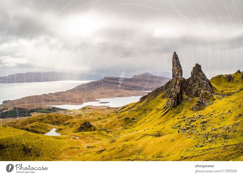 Old Man of Storr, Isle of Skye, Scotland Freizeit & Hobby Ferien & Urlaub & Reisen Tourismus Ausflug Abenteuer Ferne Freiheit Sightseeing Expedition