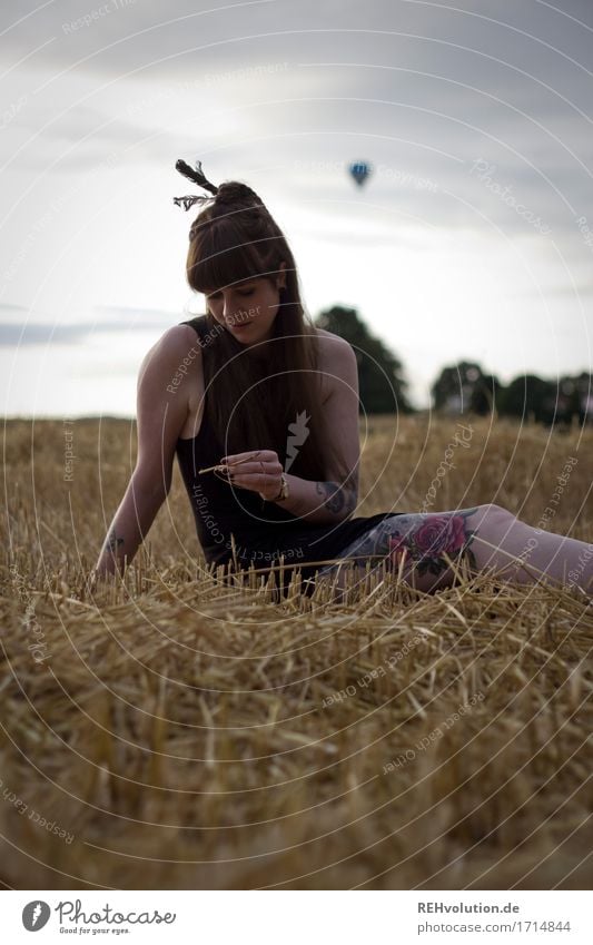 Carina | Heißluftballon Stil Freizeit & Hobby Mensch feminin Junge Frau Jugendliche 1 18-30 Jahre Erwachsene Umwelt Natur Landschaft Himmel Sommer Nutzpflanze