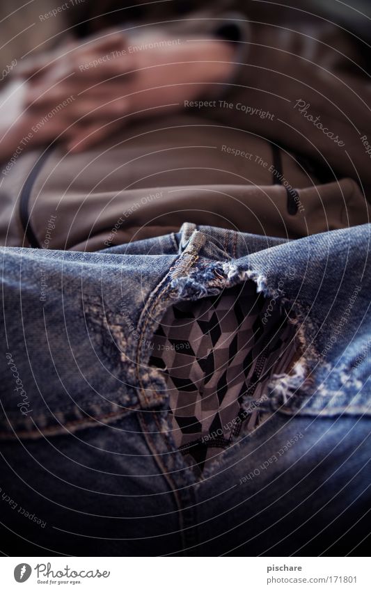 gefaltete Hände maskulin Mann Erwachsene Hand 1 Mensch Hose Jeanshose Unterwäsche Männerunterhose Unterhose Erholung genießen schlafen frech lustig rebellisch