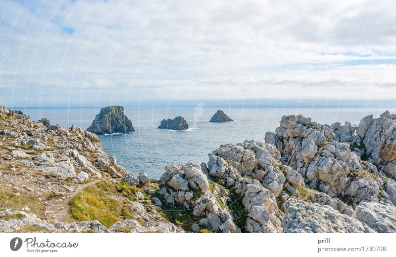 Pointe de Pen-Hir in Brittany Sommer Meer Insel Landschaft Wasser Felsen Küste Riff Stein Abenteuer Erholung pointe de penhir Bretagne Finistere Frankreich