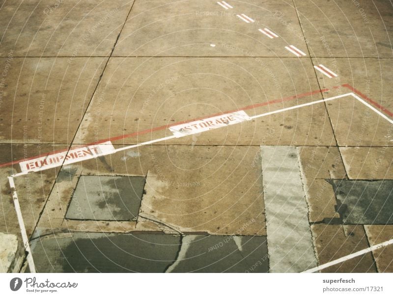 [ Equipment ]___[ Storage ] Flugplatz Beton Luftverkehr Flughafen Schilder & Markierungen Linie