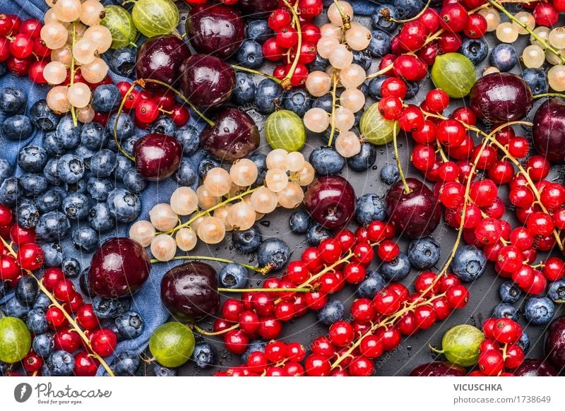 Verschiedene Sommerbeeren, Hintergrund Lebensmittel Frucht Dessert Ernährung Bioprodukte Vegetarische Ernährung Diät Stil Design Gesundheit Gesunde Ernährung