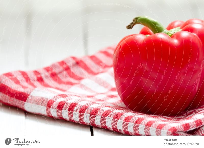 Paprika rot Schote Gemüse reif frisch Frucht Nahaufnahme Speise Essen Foodfotografie Lebensmittel Ernährung roh Gesundheit Gesunde Ernährung Vitamin