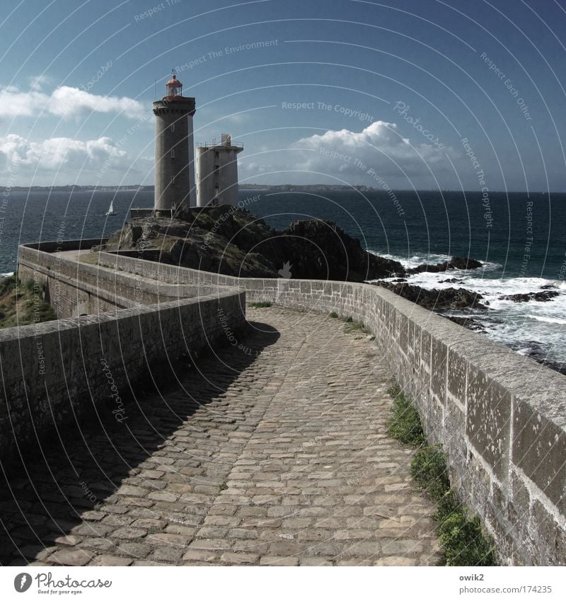 Pointe du Petit-Minou Farbfoto Gedeckte Farben Außenaufnahme Menschenleer Textfreiraum oben Textfreiraum unten Morgen Schatten Kontrast Sonnenlicht Ausflug