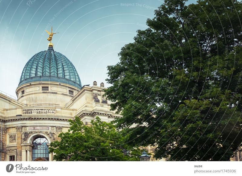 Zitronenpresse Tourismus Sightseeing Städtereise Kunst Museum Skulptur Kultur Baum Stadt Hauptstadt Stadtzentrum Altstadt Architektur Sehenswürdigkeit