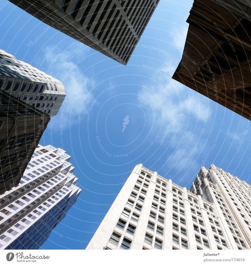 San Francisco Wolkenkratzer Farbfoto Außenaufnahme Morgen Froschperspektive Blick nach oben Sommer Schönes Wetter Stadt Stadtzentrum Hochhaus Bauwerk Gebäude