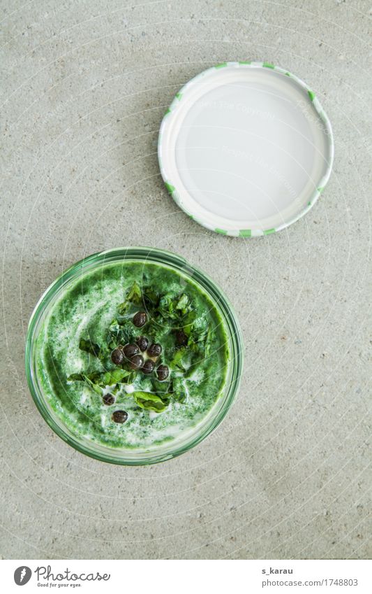 Detoxsuppe mit Spinat Lebensmittel Suppe Eintopf Kräuter & Gewürze Ernährung Mittagessen Abendessen Bioprodukte Vegetarische Ernährung Diät Fasten Glas