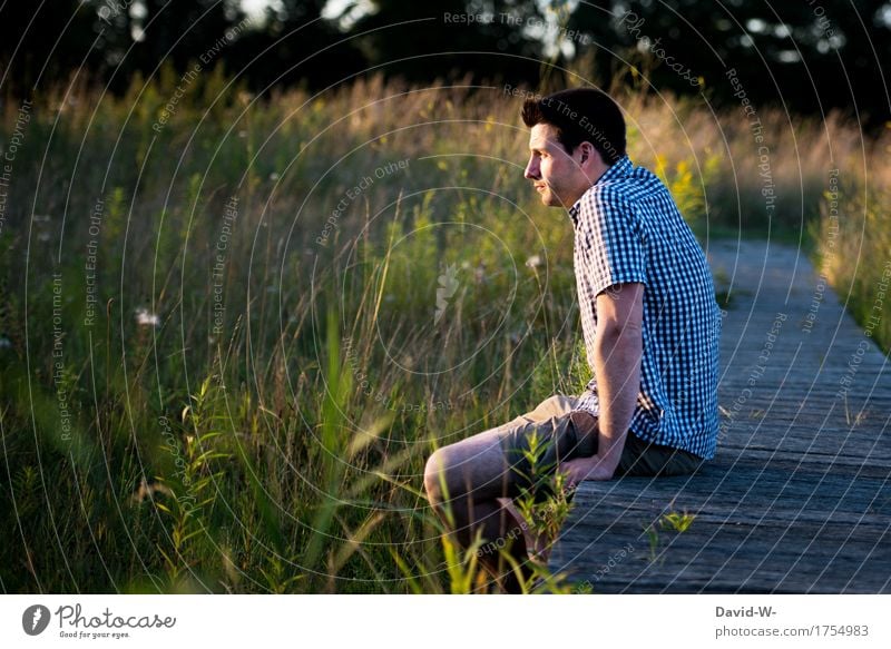 am Steg Mensch maskulin Junger Mann Jugendliche Erwachsene Leben 1 Umwelt Natur Landschaft Sommer Pflanze Sträucher Park See Fluss beobachten Trauer Sehnsucht