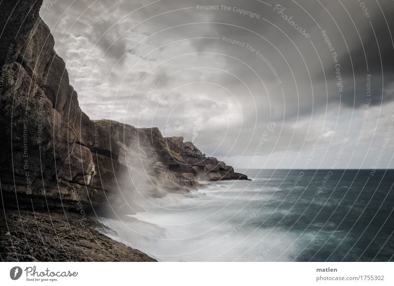 Bizkaya Landschaft Luft Wasser Himmel Wolken Horizont Wetter schlechtes Wetter Wind Felsen Wellen Küste Meer braun grau grün weiß Farbfoto Gedeckte Farben