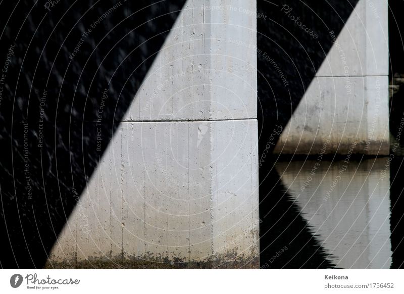 Light triangels on the bridge harmonisch Schwimmen & Baden Ferien & Urlaub & Reisen Tourismus Ausflug Ferne Freiheit Kreuzfahrt Sonne Wassersport Umwelt Natur