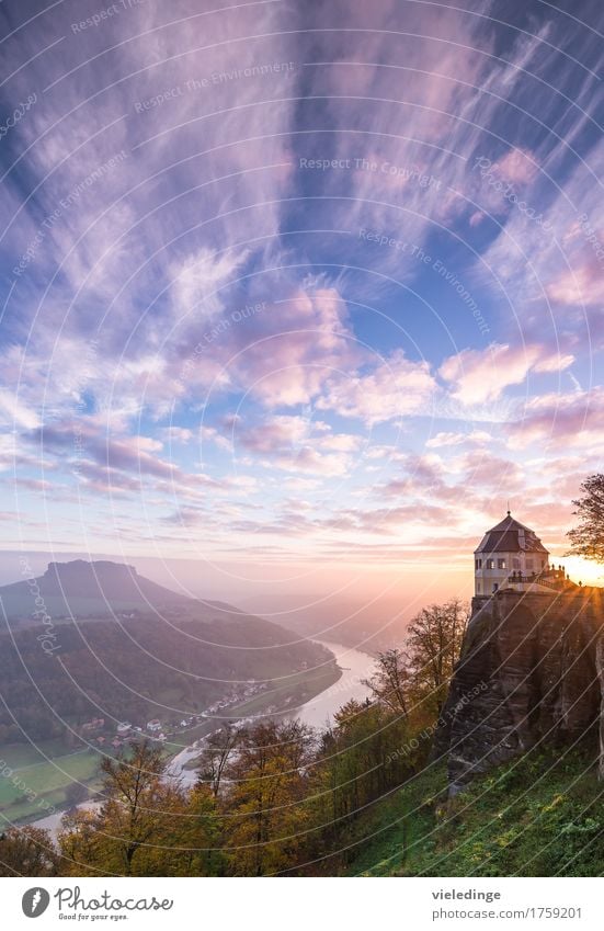 Lilienstein / Elbtal / Friedrichsburg Ferien & Urlaub & Reisen Berge u. Gebirge Natur Wolken Sonnenaufgang Sonnenuntergang Herbst Felsen Sehenswürdigkeit Stein