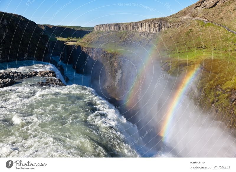 Wasserfall Gullfoss (goldene Fälle) gelegen in Südwest-Island Sommer Natur Landschaft Himmel Fluss blau Europa fallen goldener Herbst rcaucino Außenaufnahme