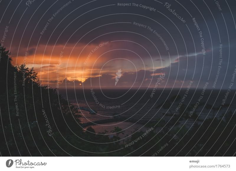 Ostsee Umwelt Natur Landschaft Himmel Meer Kitsch natürlich Farbfoto mehrfarbig Außenaufnahme Menschenleer Dämmerung Sonnenaufgang Sonnenuntergang Low Key