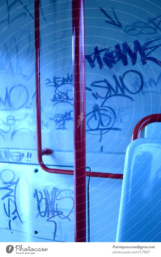 Bus als Kunstplatz? Mailand Graffiti Verkehr