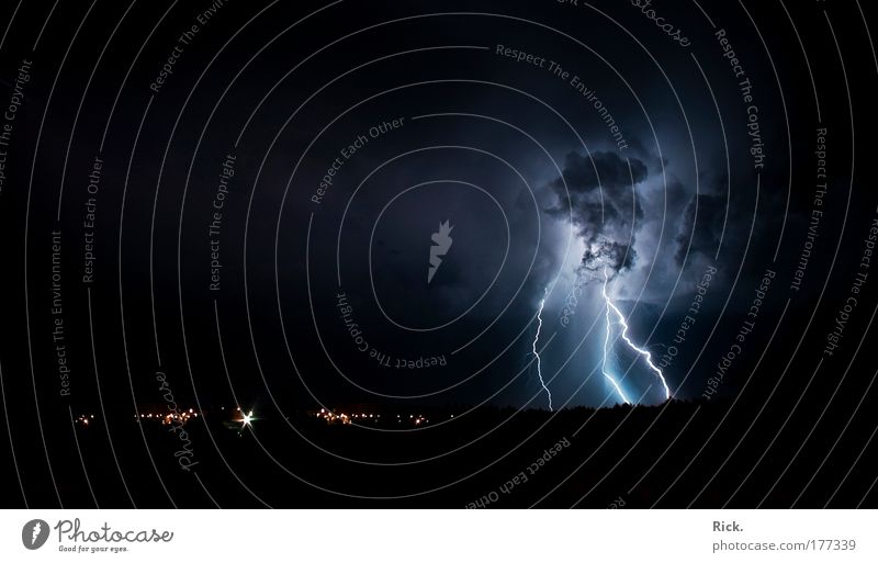 .Wärmegewitter 2.0 reloaded Menschenleer Umwelt Natur Landschaft Urelemente Wolken Gewitterwolken Sommer Klima Klimawandel schlechtes Wetter Unwetter Wind Sturm