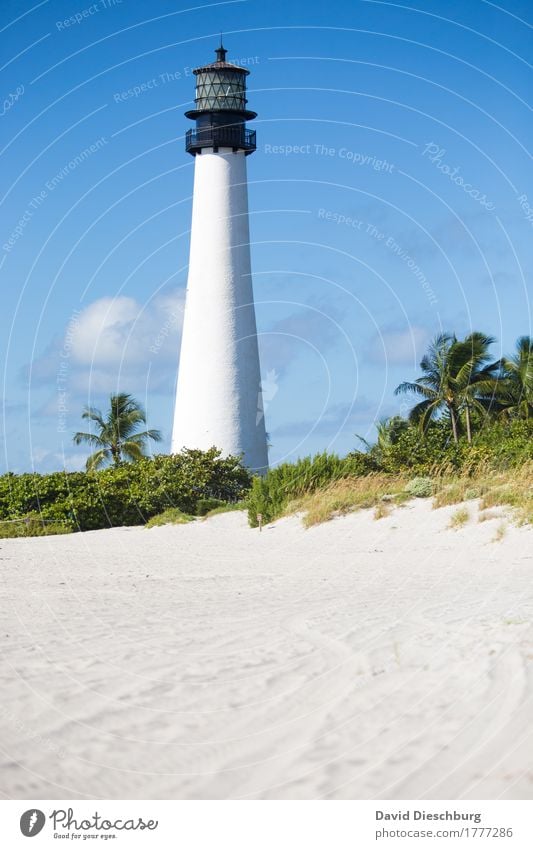 Lighthouse Ferien & Urlaub & Reisen Tourismus Ausflug Ferne Sightseeing Sommer Sommerurlaub Sonne Sonnenbad Strand Meer Insel Landschaft Himmel Wolken