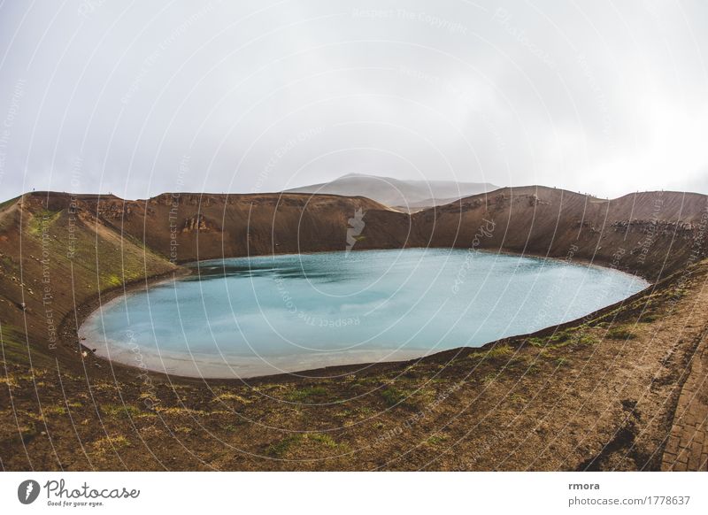 Krafla Umwelt Natur Erde Wasser Vulkan Island Teich Mývatn Stadtrand exotisch fantastisch nackt braun türkis Farbfoto Außenaufnahme Morgen Weitwinkel