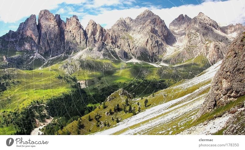 dolomiten geisler spitzen Außenaufnahme Menschenleer Tag Licht Schatten Kontrast Sonnenlicht Blick nach vorn Ferien & Urlaub & Reisen Tourismus Ausflug Ferne