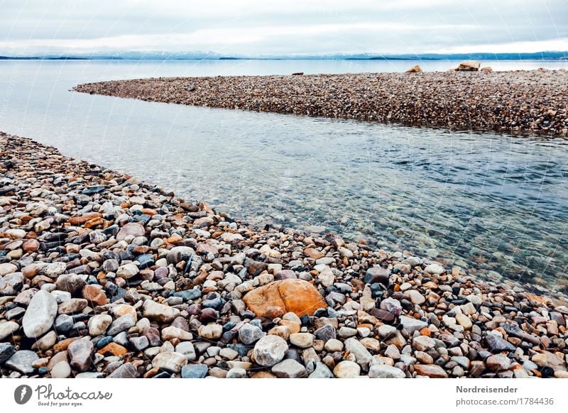 Kiesbank Ferien & Urlaub & Reisen Ferne Meer Natur Landschaft Urelemente Wasser Klima Schönes Wetter Küste Stein Unendlichkeit nass natürlich Einsamkeit Fluss