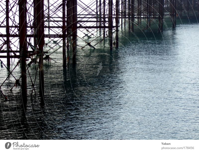 Brighton Pier Menschenleer Textfreiraum rechts Kur Spa Tourismus Ausflug Sightseeing Meer ausgehen clubbing Küste Nordsee England Architektur Sehenswürdigkeit