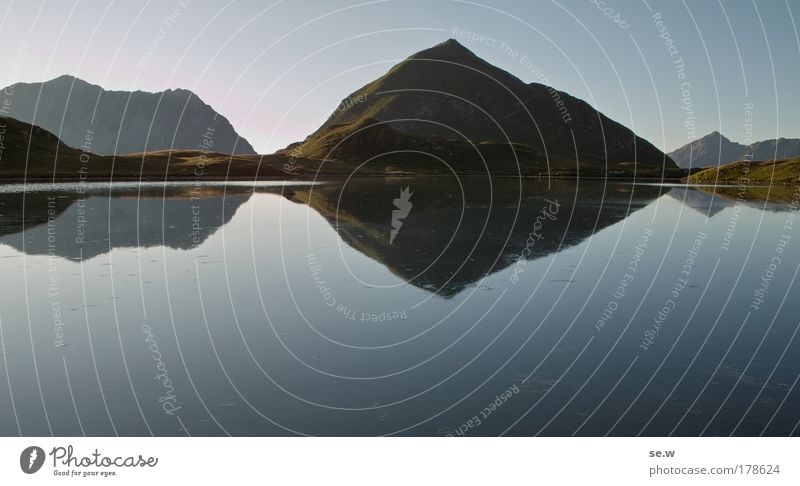 Der Seekogel Farbfoto Außenaufnahme Menschenleer Textfreiraum unten Abend Dämmerung Kontrast Sonnenaufgang Sonnenuntergang Berge u. Gebirge Wolkenloser Himmel