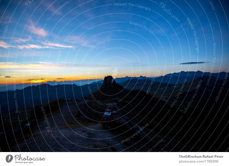 Spitzmeilen Umwelt Natur Landschaft blau orange schwarz Schweiz Alpen Berge u. Gebirge Silhouette Sonnenaufgang Außenaufnahme Aussicht Panorama (Aussicht)