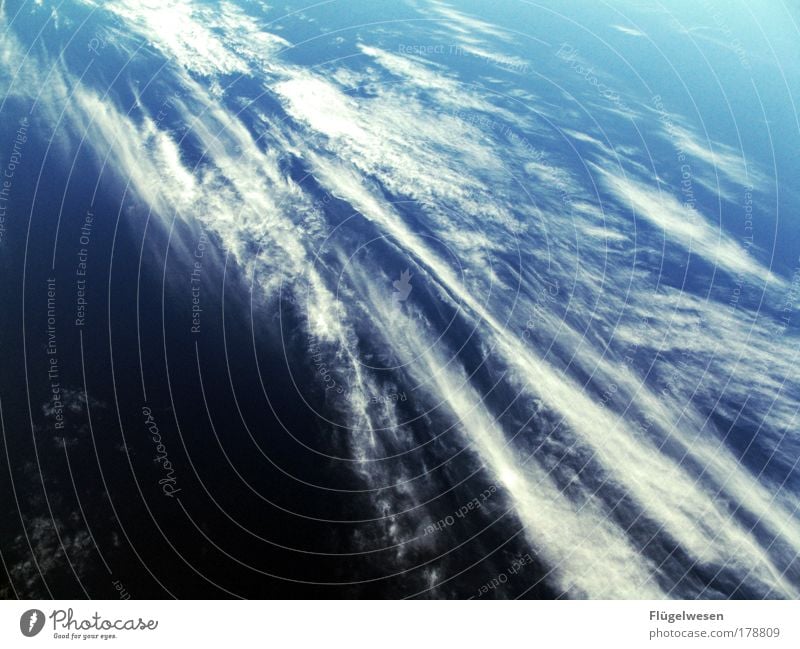 Husten - ich habe ein Problem! Farbfoto Außenaufnahme Himmel nur Himmel Wolken Gewitterwolken Horizont Klima Klimawandel Wetter Verkehr Verkehrsmittel