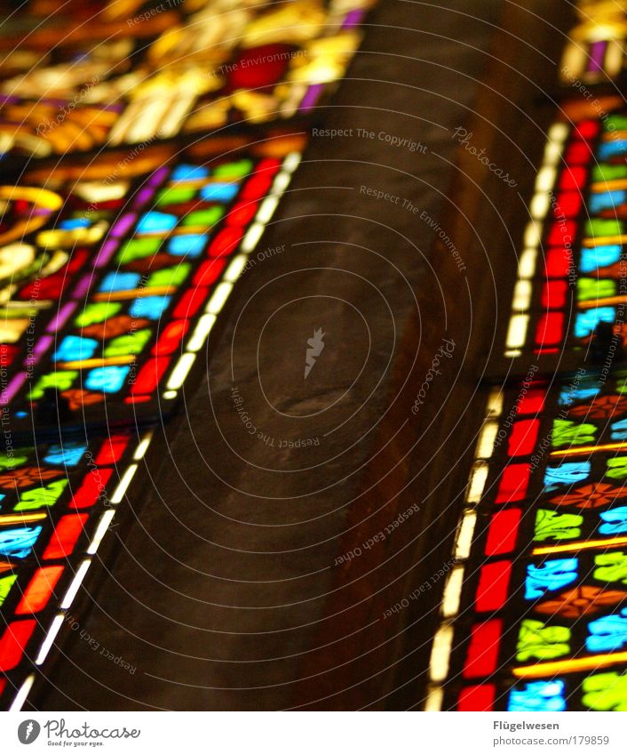 Sunday Service Farbfoto Innenaufnahme Lifestyle Kunst Gemälde Sehenswürdigkeit genießen kalt schön Frieden Hoffnung Kirche Kirchenfenster Kirchenschiff