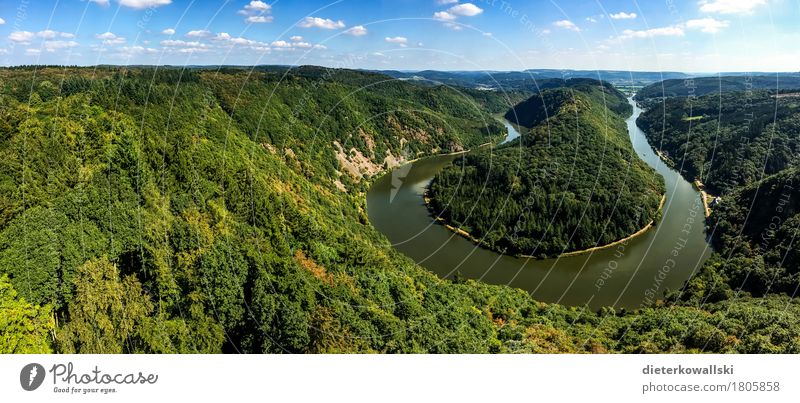 Saarschleife Ferien & Urlaub & Reisen Ausflug wandern Umwelt Natur Landschaft Horizont Schönes Wetter Flussufer Erholung Bogen Flussbogen Schleife Mettlach