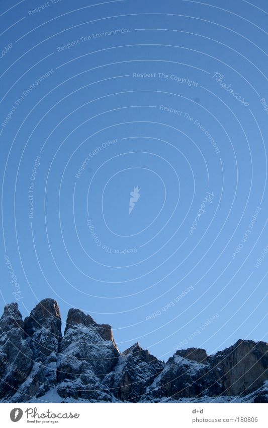 ^^^ Ferien & Urlaub & Reisen Ferne Freiheit Winter Berge u. Gebirge gigantisch groß Unendlichkeit kalt blau Fernweh Dolomiten Südtirol Felsen Felswand