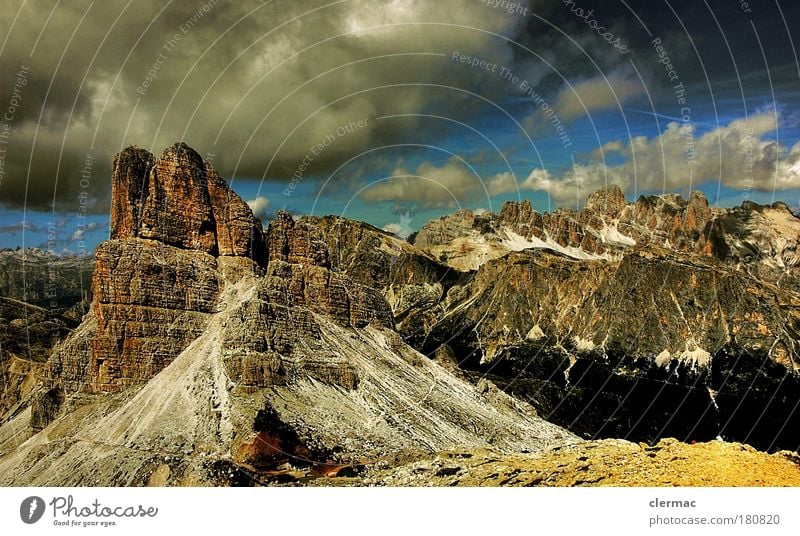 dolomiten gipfelblick Farbfoto Außenaufnahme Experiment Menschenleer Tag Blick nach vorn Ferien & Urlaub & Reisen Tourismus Ausflug Ferne Freiheit Sommer