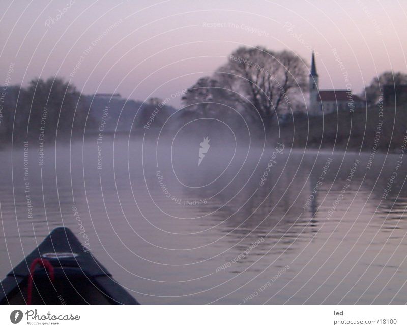 Silent ruhig Wasserfahrzeug Kanu Altmühltal Fluss