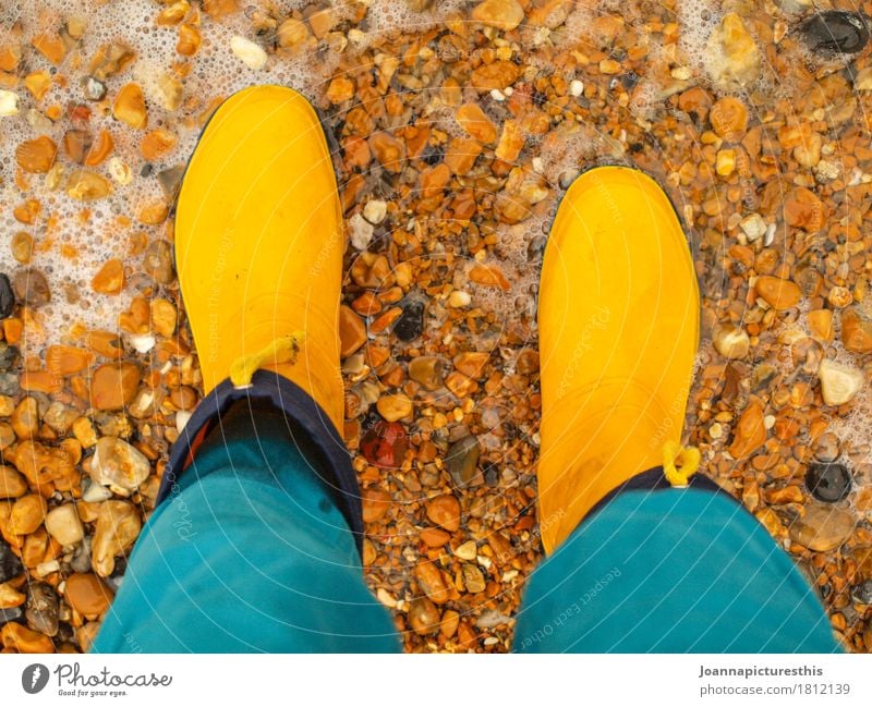 Regenwetter Ausflug Abenteuer Freiheit wandern Mensch Beine Fuß 1 Umwelt Natur Erde Wasser Herbst Wetter schlechtes Wetter Unwetter Küste Wege & Pfade entdecken