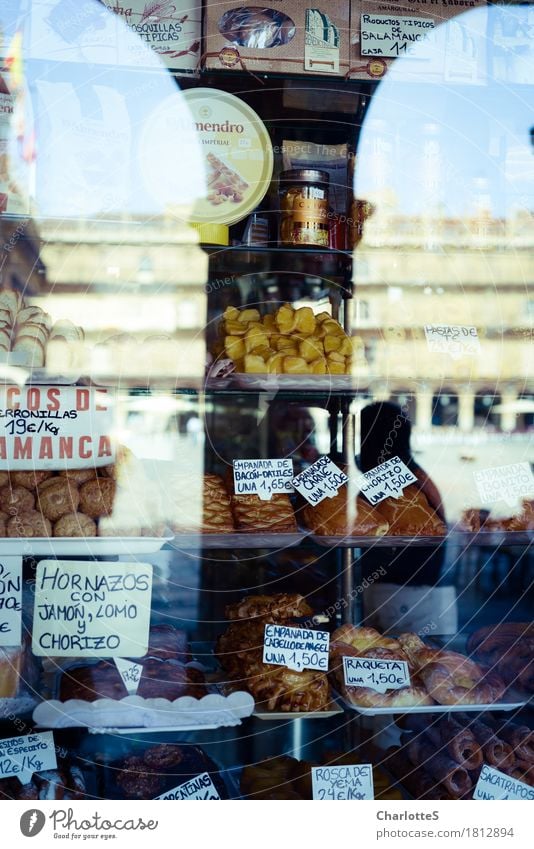 Sweet Window Lebensmittel Teigwaren Backwaren Croissant Kuchen Dessert Süßwaren Schokolade Marmelade Ernährung Frühstück Kaffeetrinken Büffet Brunch Picknick