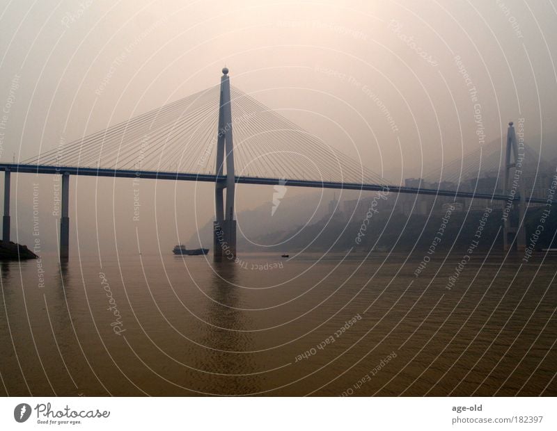 Brücke am Changjiang Tourismus Ferne Freiheit Kreuzfahrt Industrie Umwelt Natur Landschaft Urelemente Wasser Himmel Sonnenaufgang Sonnenuntergang Klima Nebel