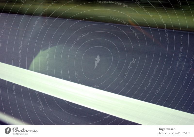 Streets of Germany Farbfoto Innenaufnahme Tag Reflexion & Spiegelung Umwelt Verkehr Verkehrswege Straße Straßenkreuzung Wegkreuzung Autobahn Fahrzeug PKW fahren