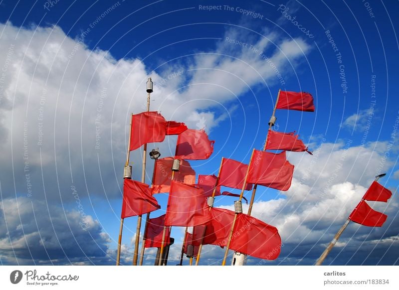 Oktoberdemo der Strandpartei Ferien & Urlaub & Reisen Sommerurlaub Meer Insel Wolken Schönes Wetter Wind Sturm Ostsee Schifffahrt Fischerboot Bewegung hängen