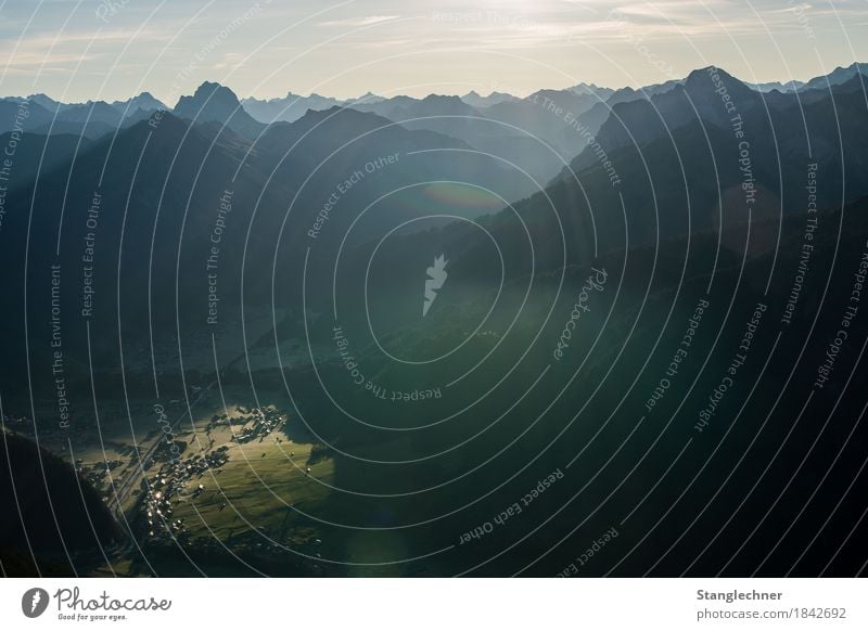 Sonnenplatz Natur Landschaft Herbst Eis Frost Felsen Alpen Berge u. Gebirge Kanisfluh Gipfel leuchten wandern Häusliches Leben ästhetisch kalt Wärme Abenteuer