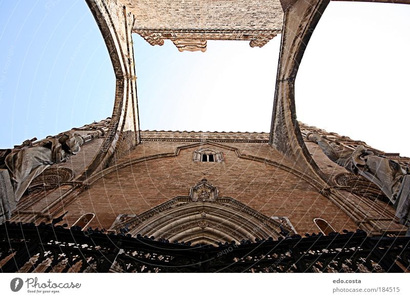 Sizilien|#2|#2| Farbfoto Innenaufnahme Menschenleer Morgen Froschperspektive Zentralperspektive Kunst Palermo Sizilianer Europa Kirche Dom Brücke Gebäude