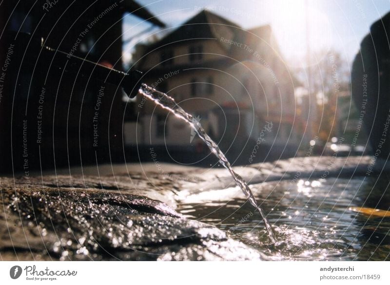 Brunnen Eden Gegenlicht Wasser Sonne